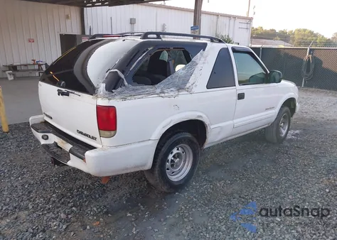 2002 Chevrolet Blazer Ls from USA, damaged, VIN 1GNCS18W52K125807